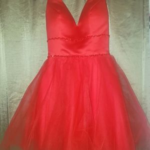 Formal / homecoming dress size 2/4